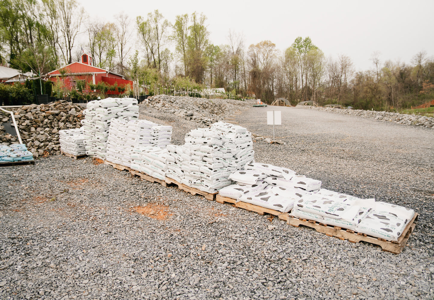 The Black Dyed Hardwood Mulch